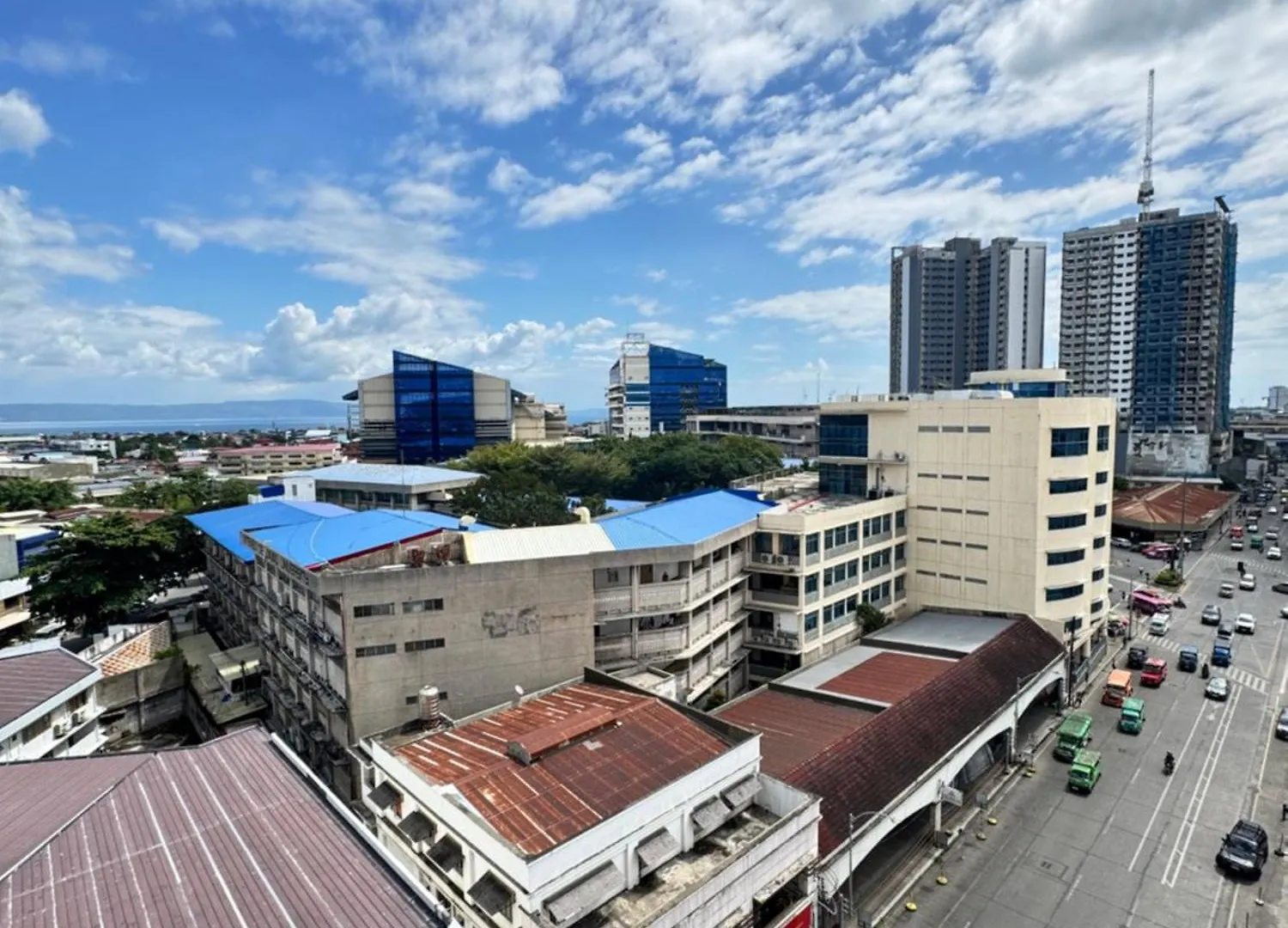 Vivaldi Residences In Davao City Near Roxas Night Market Filippine